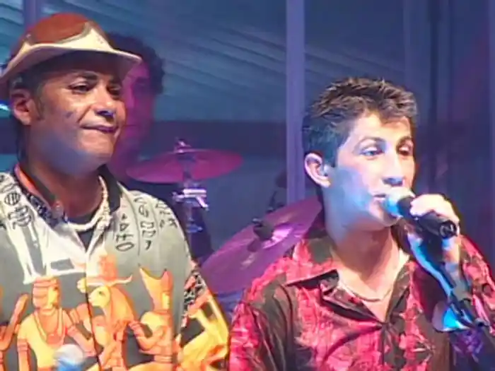 Procurando Tu (Ao Vivo)