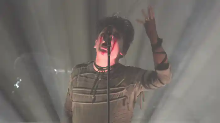 Everyday I Die (Live at OVO Arena Wembley)