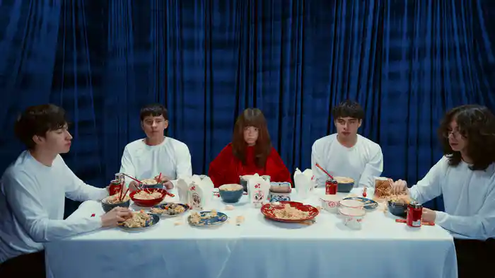 siempre quiero + (Visualizer)