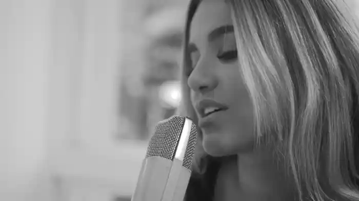 Fora De Foco (Ao Vivo)