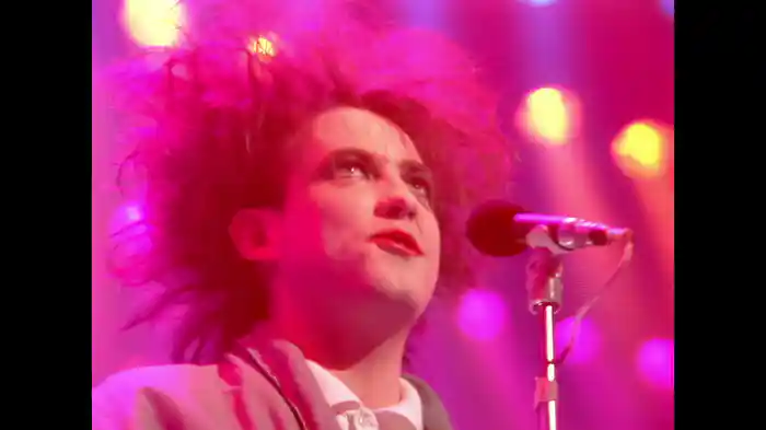 Boys Don't Cry (Live On Top Of The Pops / May 1986)