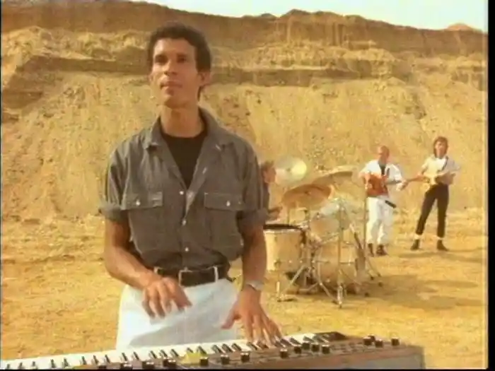 The Sun Goes Down (Livin' It Up) (Stereo)