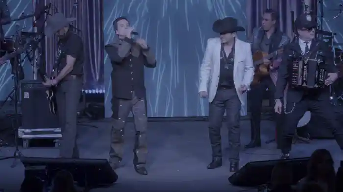 ¿A Dónde Van Los Muertos? (En Vivo)