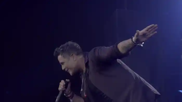 Capitán Tapón (En Vivo Desde Madrid / 2015)