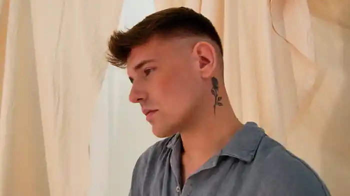 VIELLEICHT (Lyric Video)