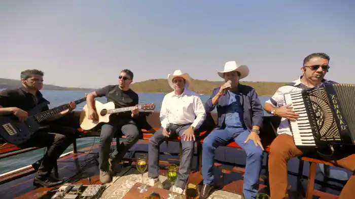 Chutando Lata (Ao Vivo)