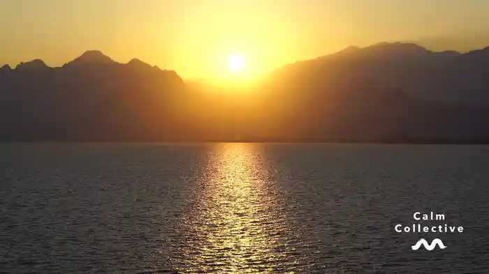 Mindful Sleep Stories: Summer Glow (Visualiser)