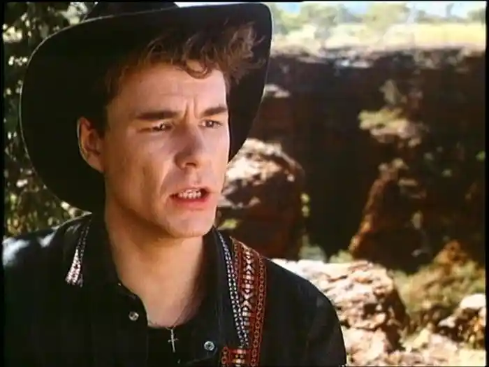 Broken Heart (Thirteen Valleys) (Video)