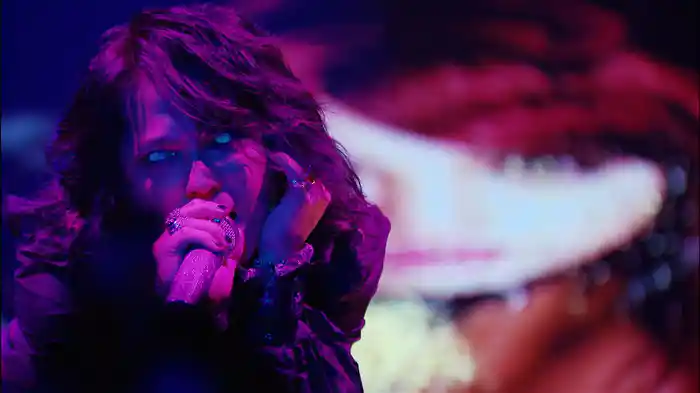 MIDNIGHT CELEBRATION (from live at Saitama Super Arena 2015)