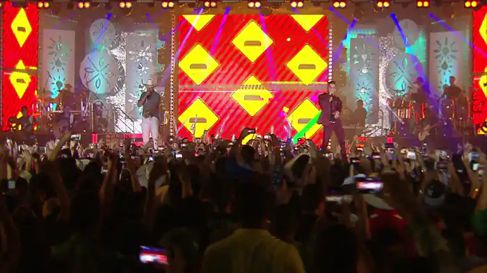 Tema De Abertura DVD Fãs / Meu Corpo Dá Sinal (Tomé Ó) (Ao Vivo)