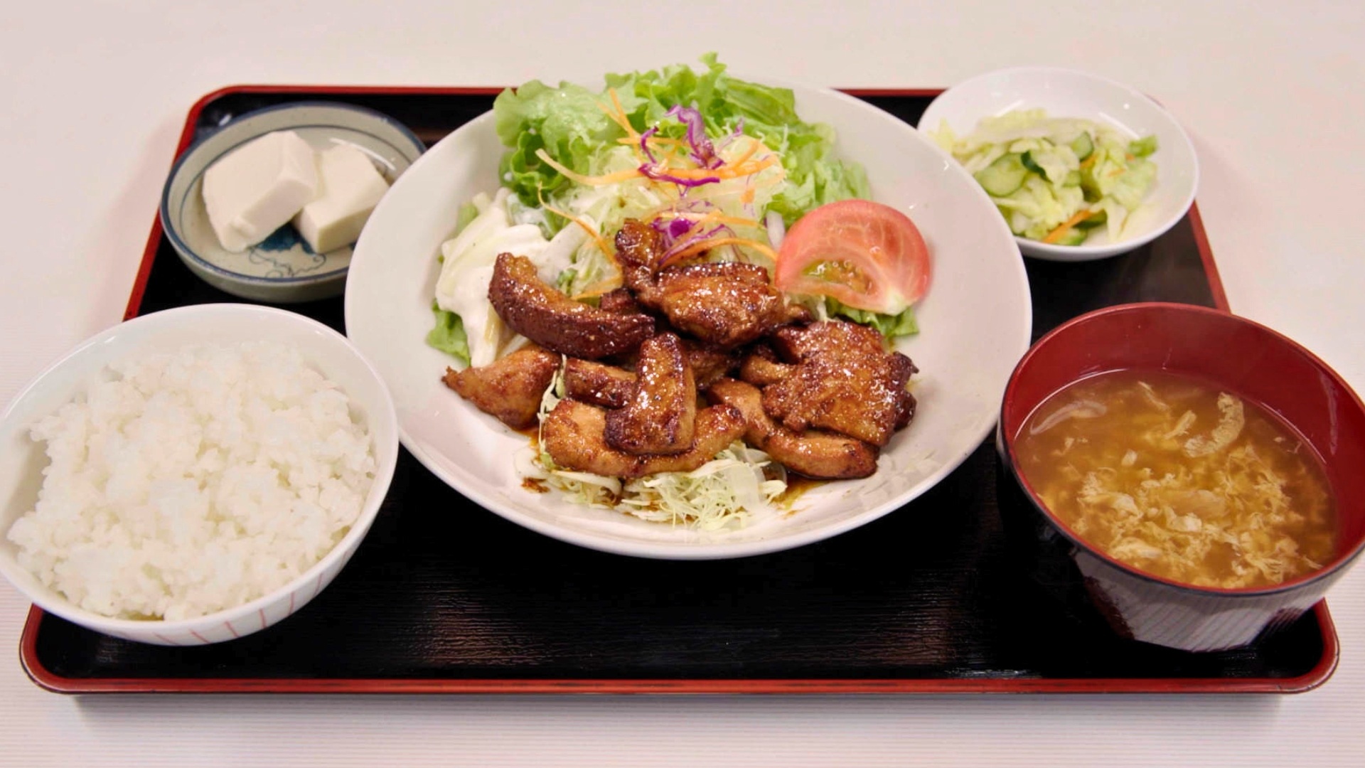茨城県取手市のレバステーキ定食