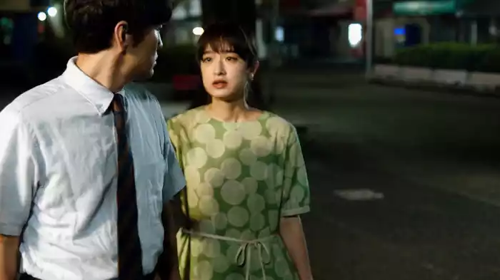 「後戻りできない夜。秘密のデート。夫婦の過去が明らかに！」