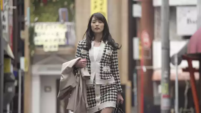 堕ちたキャバ嬢！卑劣な愛人契約