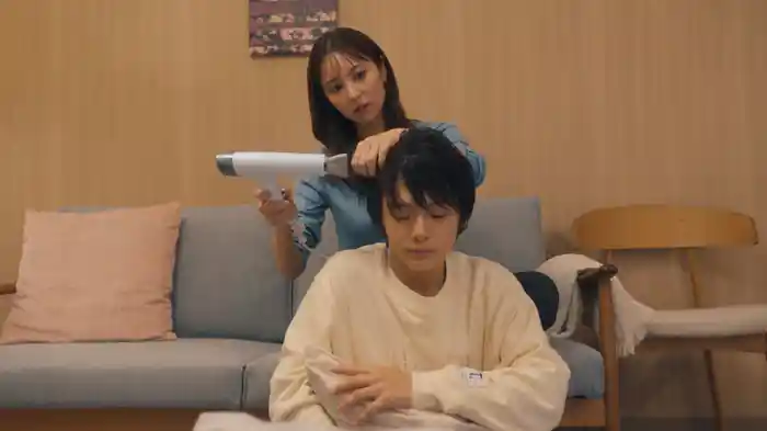 鉄の女が16歳美少年と暮らす!?