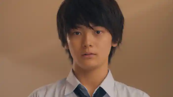 絶対バレるな…未成年の恋心