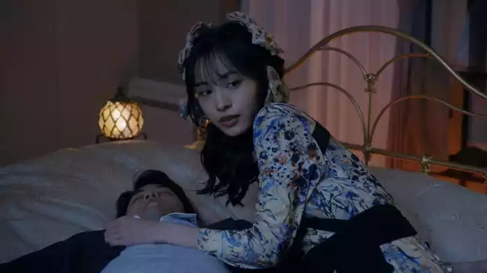 「シャンパンが好きな女といちご飴が好きな男～初恋は痛くて重い」