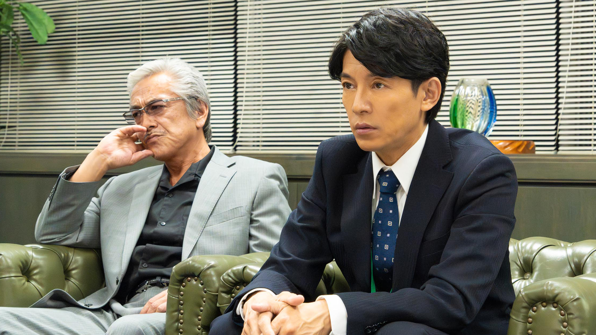 「青色の死体と青色の怨念▼３年前の事件から始まる医療界の闇を暴く!!」