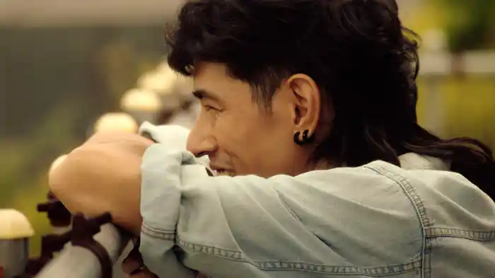 血を分けた仲じゃないですか