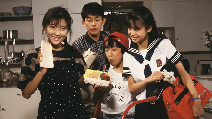 衝撃デビュー!母娘アイドル