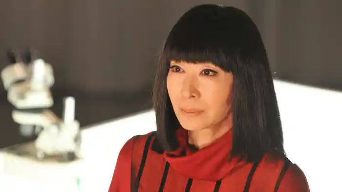 when SHE meets HERSELF 愛を知るとき