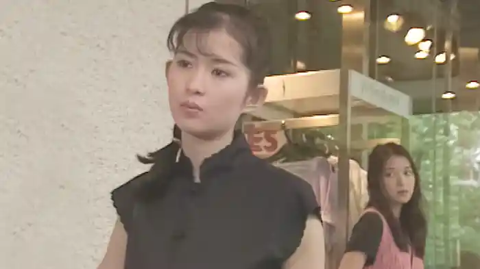 べつの姿が見えてくる。