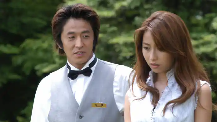 「涙と感動のウエディングケーキ」