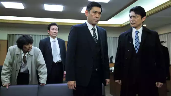 第8話 ｢キャリア官僚連続殺人ー外務省vs警視庁!?恐るべきワナを見破れ!｣