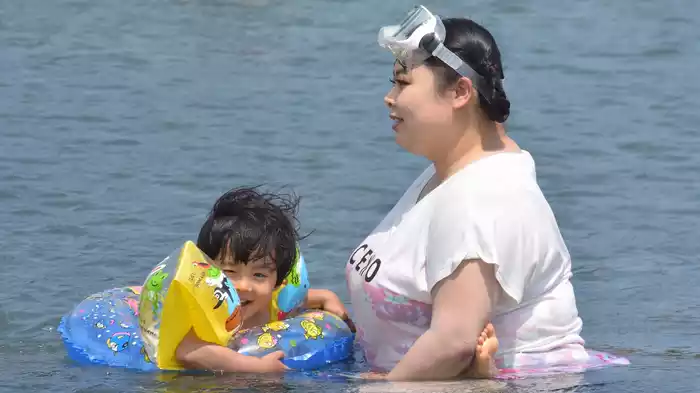 第３話 夫の恋人と夏の海で決闘！息子が遭難!?ハネ返せ大ピンチ！