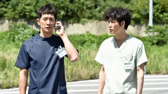 コウノドリ(2017)