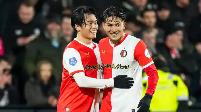 第15節 フェイエノールト v PECズヴォレ 12/7[エールディヴィジ] マッチハイライト