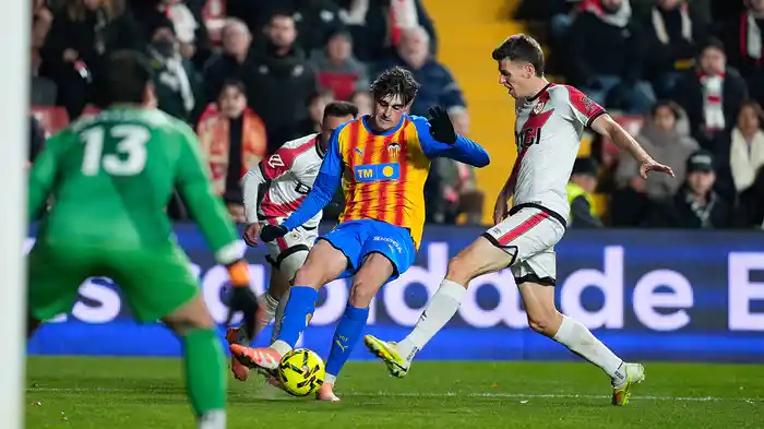 第14節 ラージョ・バジェカーノ v バレンシア 12/2 [ラ・リーガ] マッチハイライト