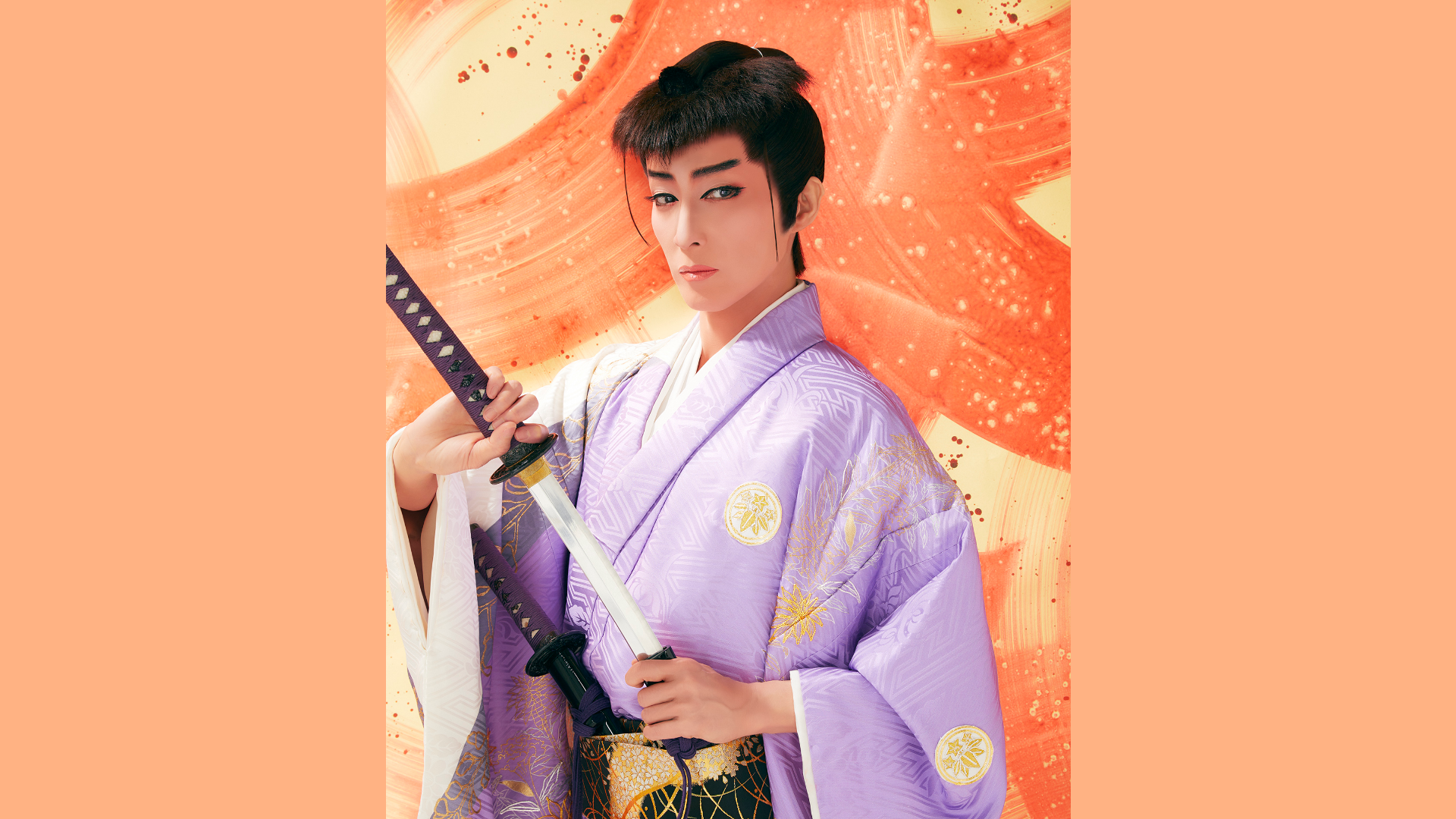 宝塚歌劇 星組 梅田芸術劇場シアター・ドラマシティ公演『婆娑羅の玄孫』のサムネイル画像